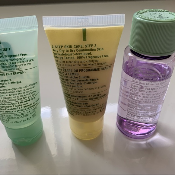 2/$25 *when bundled* Clinique travel / mini set - Picture 3 of 4